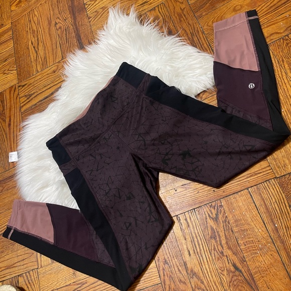 LULULEMON LEGGINGS - Picture 6 of 7